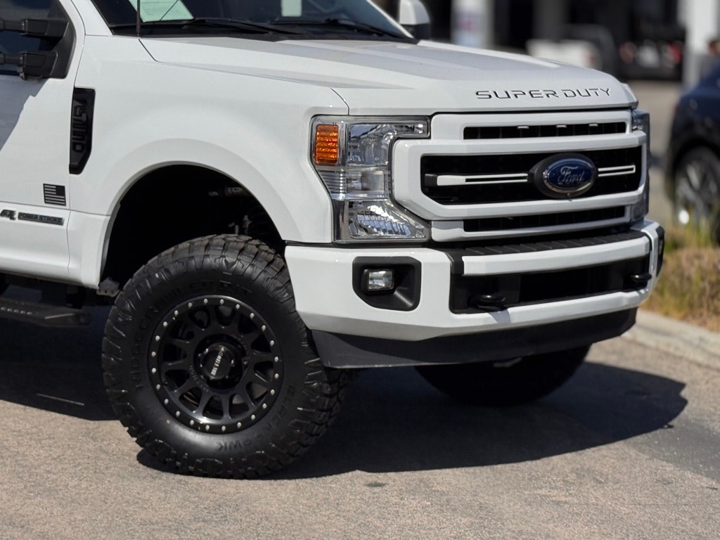 Used 2022 Ford F-250  Truck Crew Cab