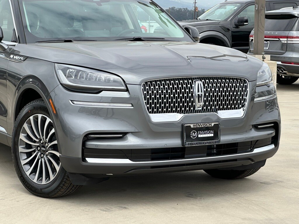 2024 Lincoln Aviator Reserve photo 3