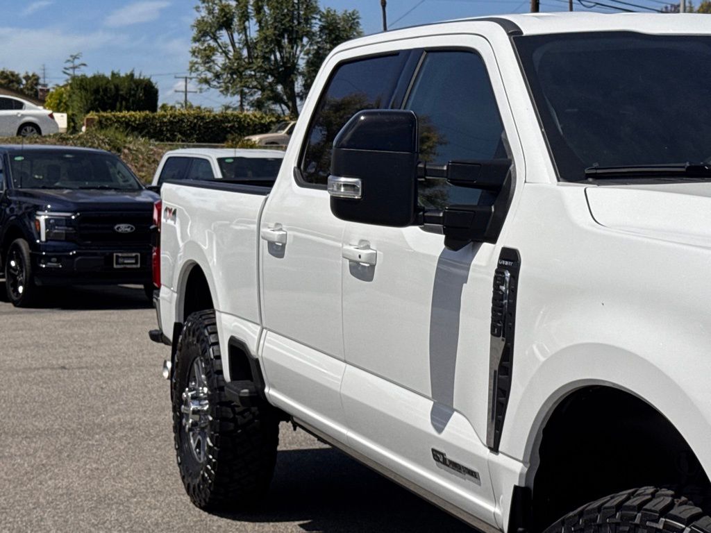 2025 Ford F-250 photo 4