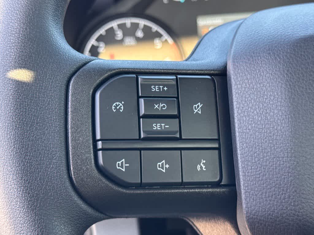 2025 Ford F-350 Super Duty XLT - Photo 21