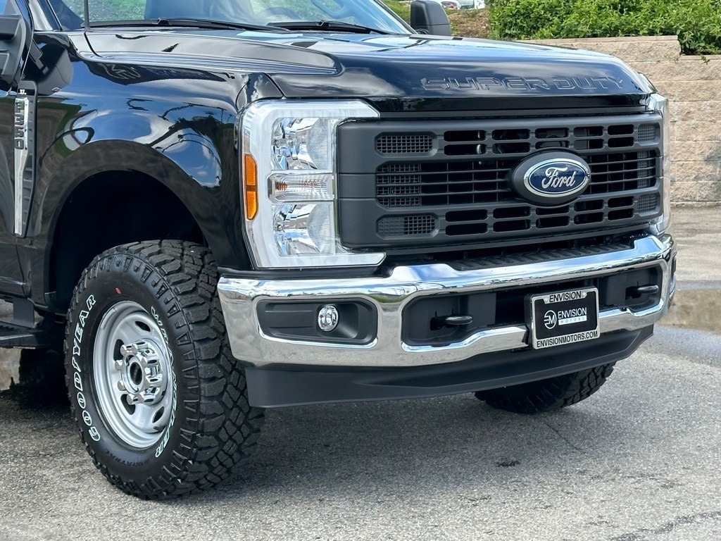 2024 Ford F-350 Super Duty XL