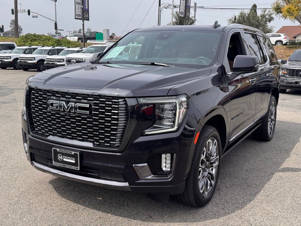 2024 GMC Yukon Denali Ultimate photo 6