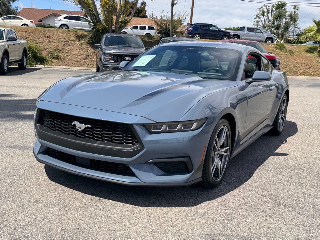 2025 Ford Mustang photo 6