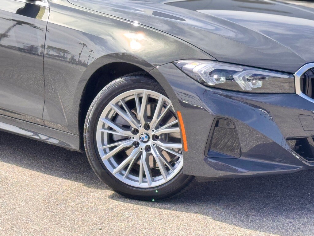 2024 Bmw 330i Sedan photo 4