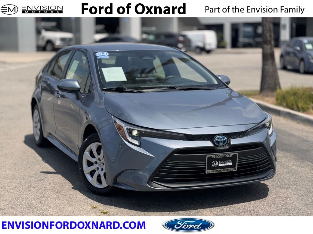 2024 Toyota Corolla LE Hybrid CVT's photo