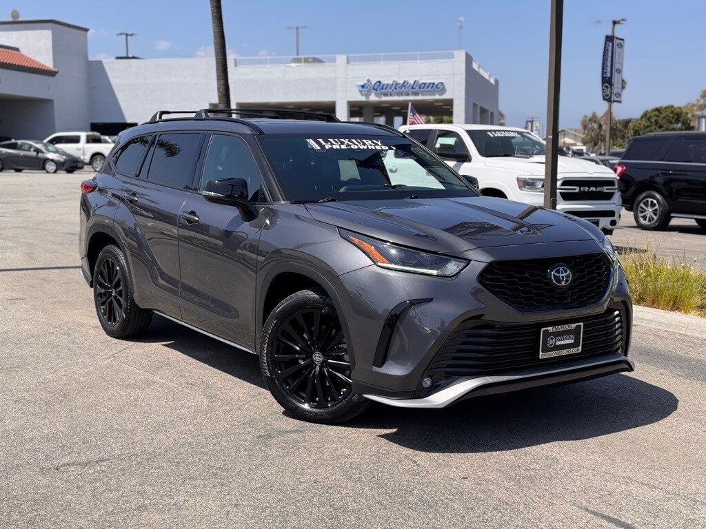 Used 2023 Toyota Highlander XSE with VIN 5TDKDRBH9PS509385 for sale in Oxnard, CA