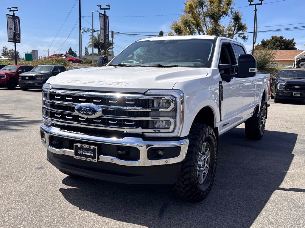 2025 Ford F-250 photo 6