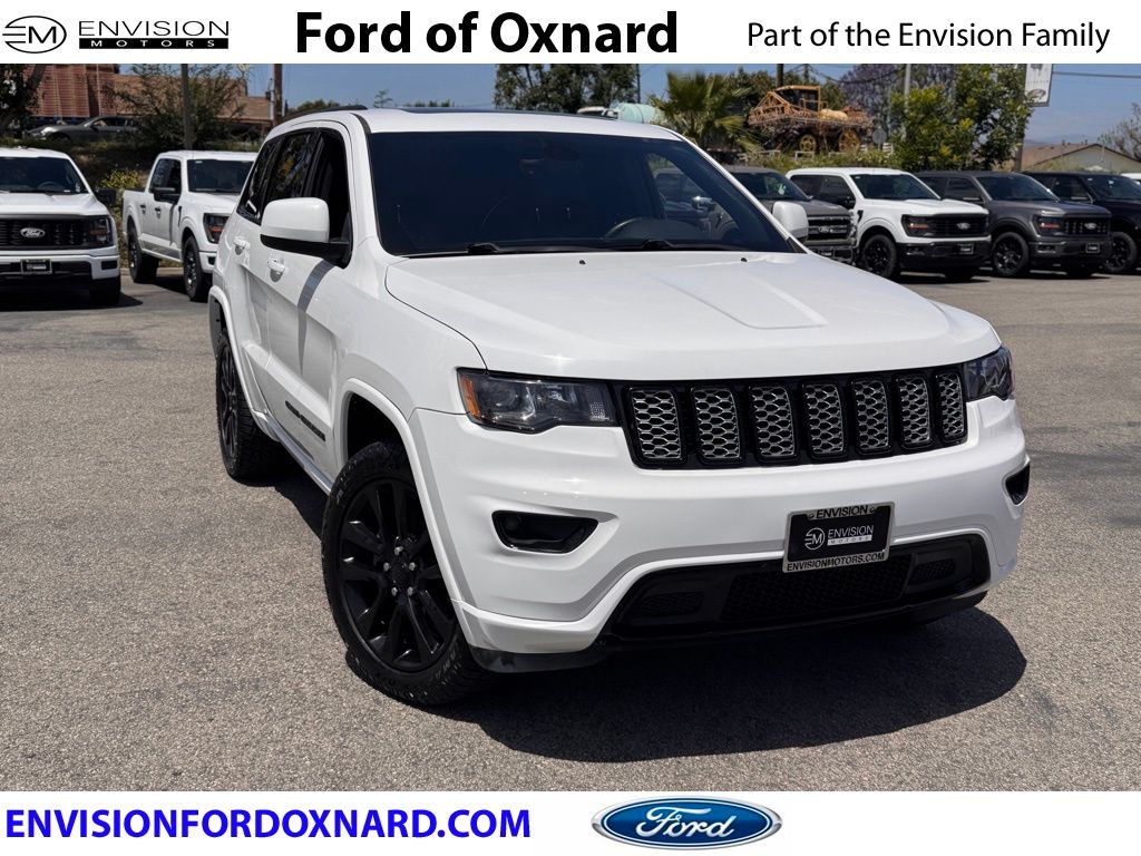 2017 Jeep Grand Cherokee Altitude