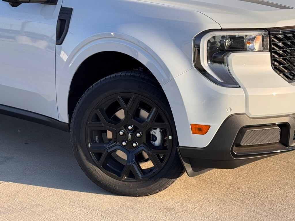 2025 Ford Maverick Lariat photo 4