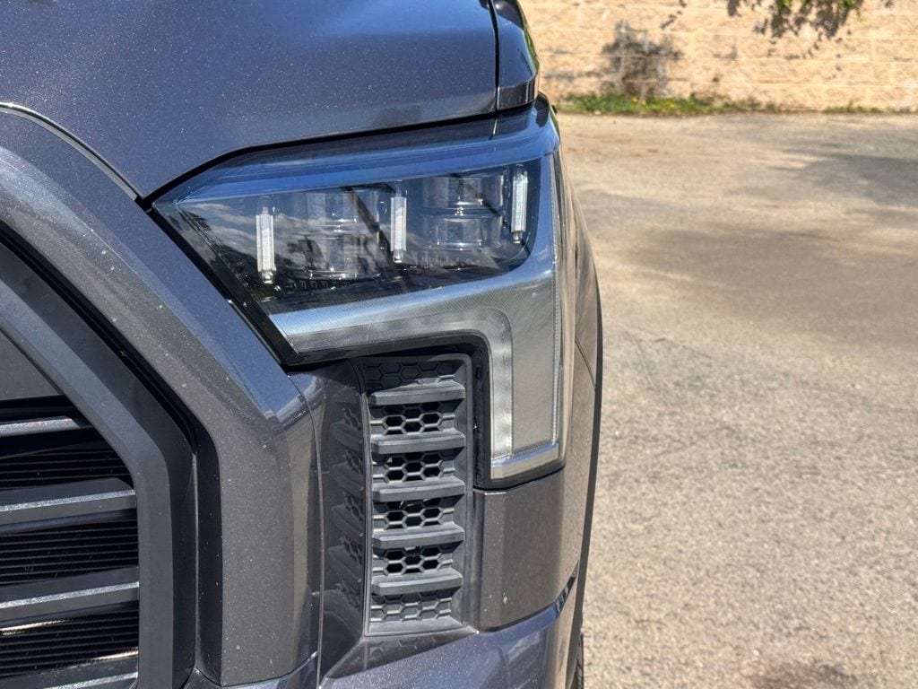 2023 Toyota Tundra Hybrid Limited photo 3