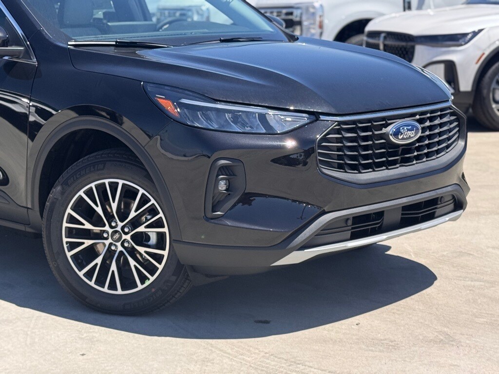 2025 Ford Escape Base photo 2