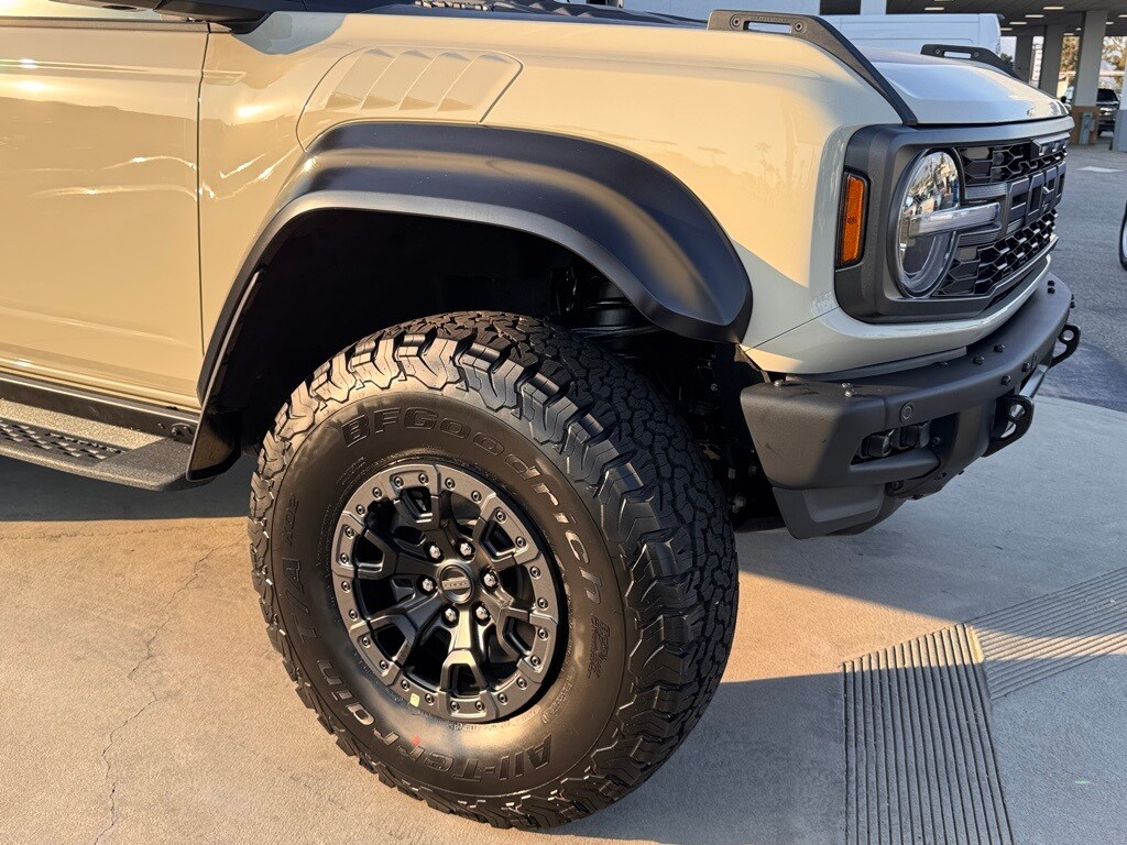 2025 Ford Bronco Raptor photo 4