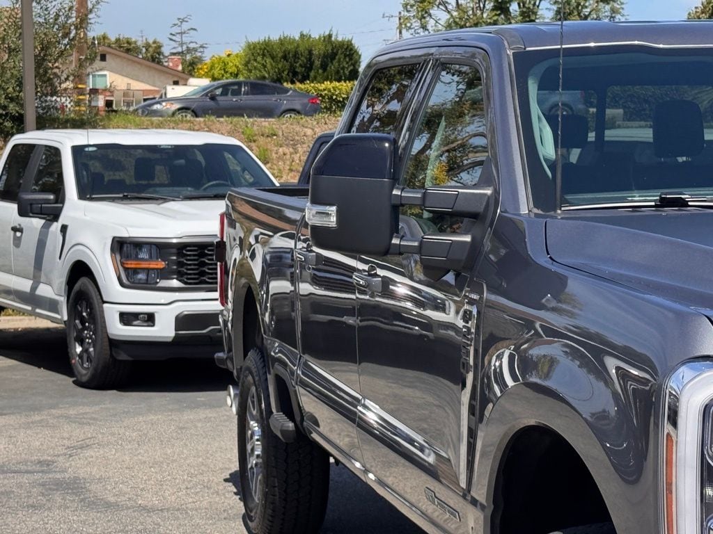 2024 Ford F-250 photo 4