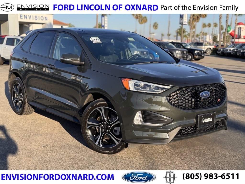 2023 Ford Edge ST's photo