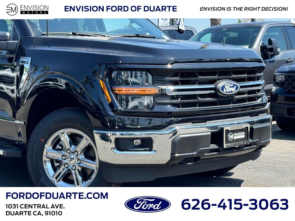 2025 Ford F-150 XLT photo 2