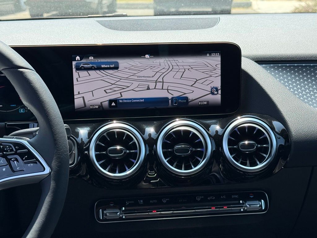 2025 Mercedes-Benz GLA GLA250 - Photo 24