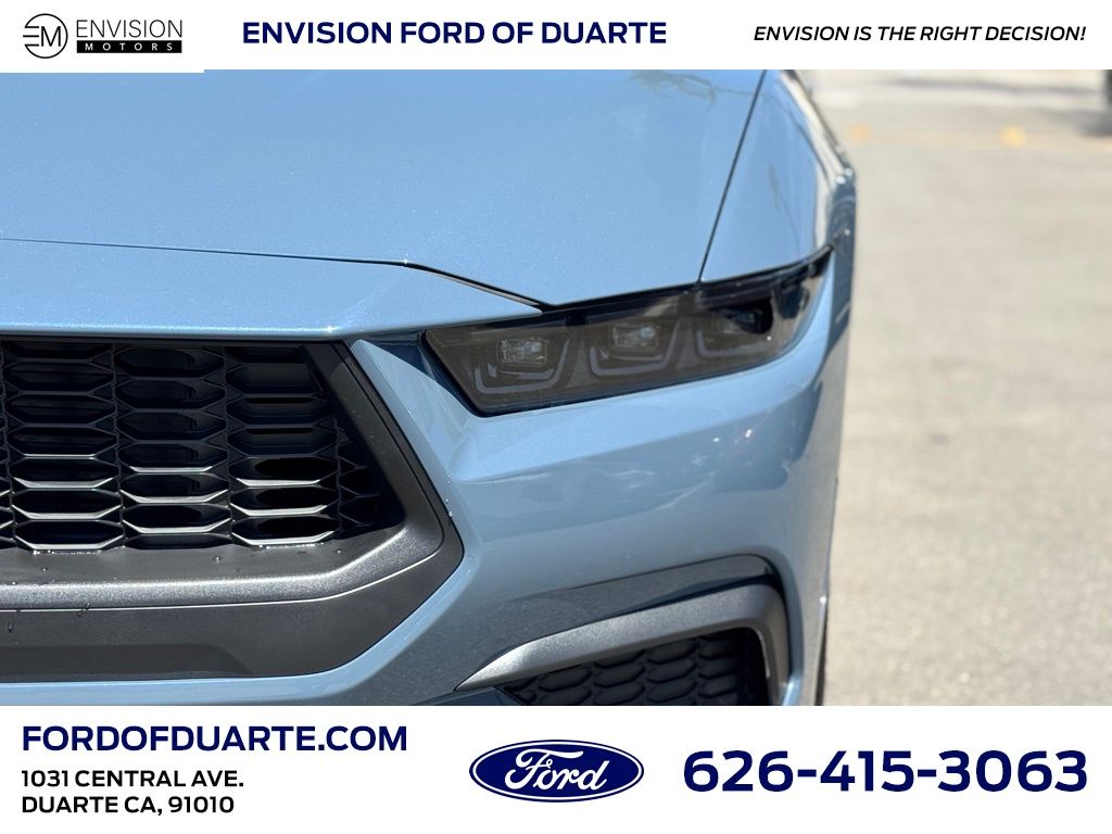 2025 Ford Mustang EcoBoost Premium