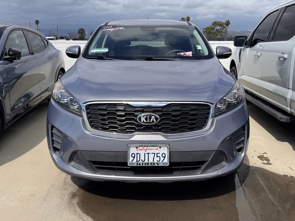 2020 Kia Sorento 3.3L LX photo 2