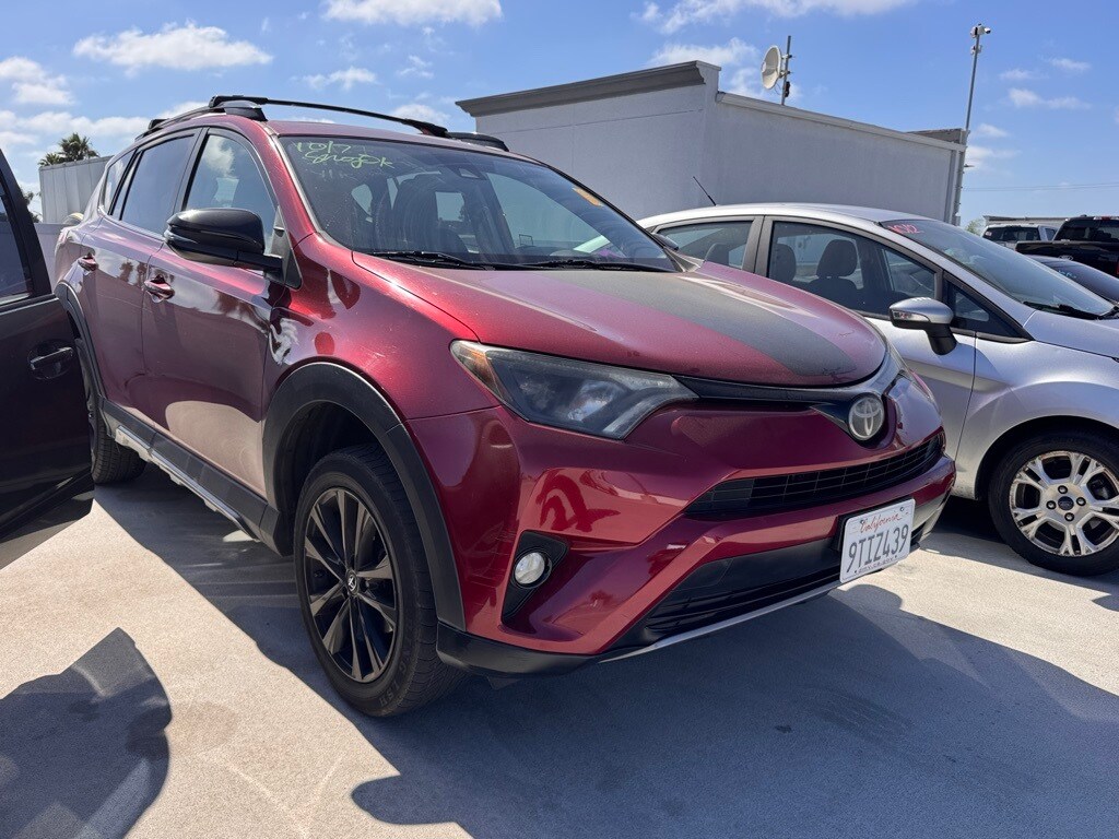 2018 Toyota RAV4 Adventure photo 3