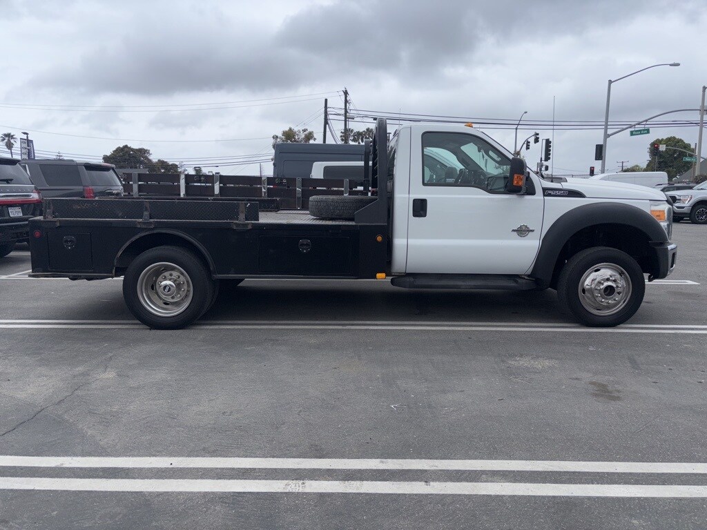 2016 Ford F-550 XLT photo 2