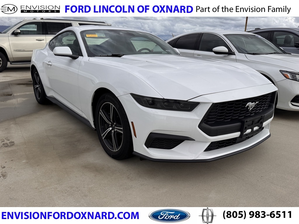 2025 Ford Mustang EcoBoost's photo