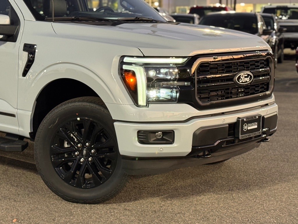 New 2025 Ford F-150 Lariat Truck SuperCrew Cab