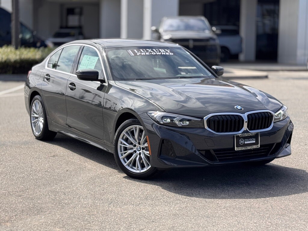 Used 2024 BMW 3 Series 330i with VIN 3MW69FF0XR8E36123 for sale in Oxnard, CA