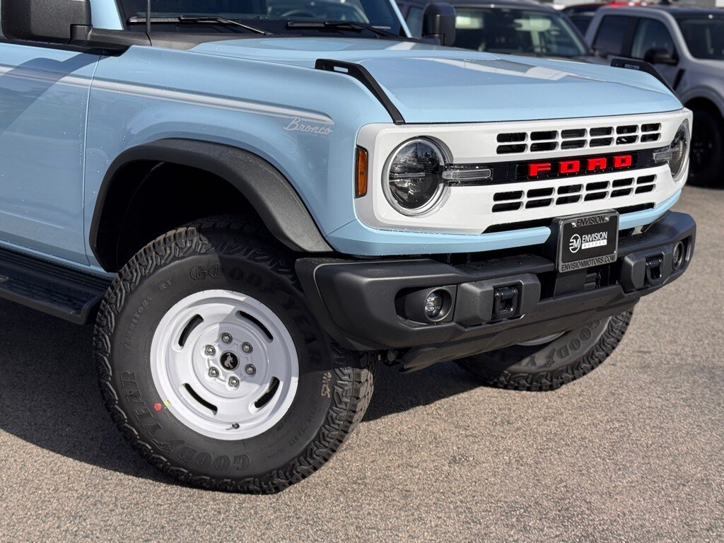 New 2025 Ford Bronco Heritage Edition SUV