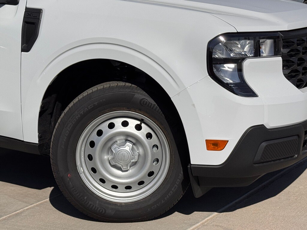 2025 Ford Maverick XL photo 4