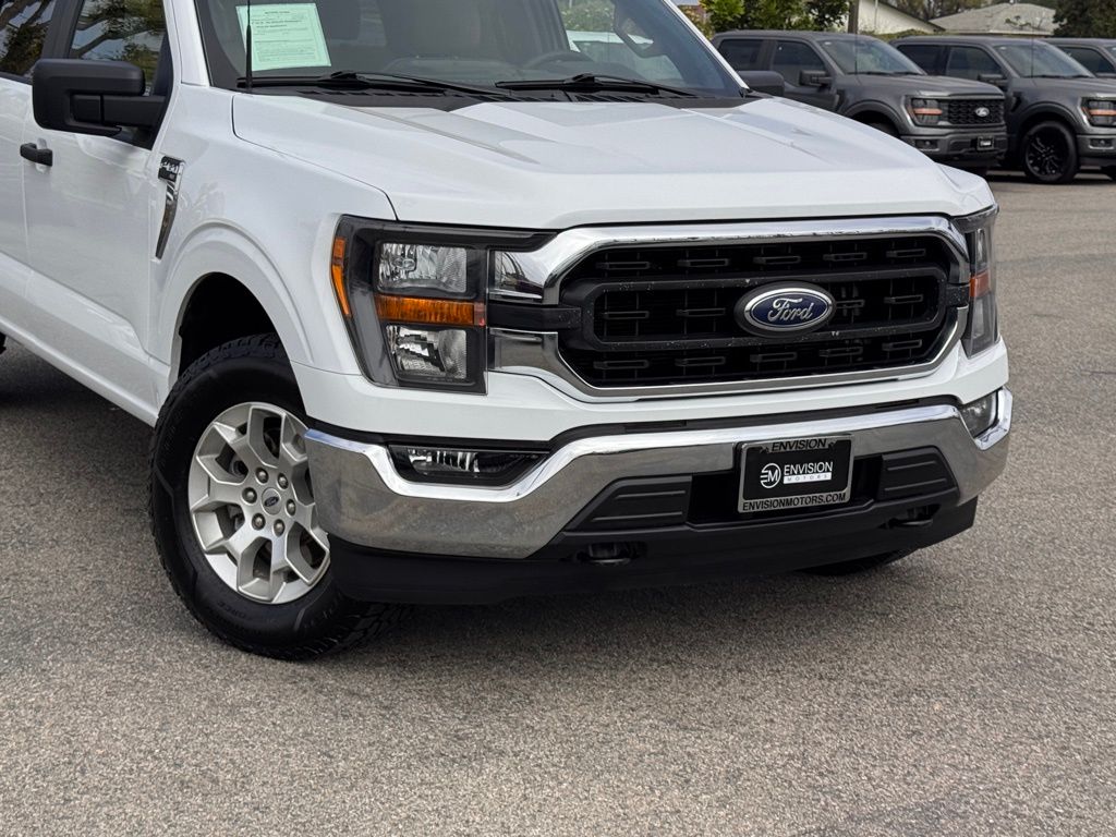 2023 Ford F-150 photo 2