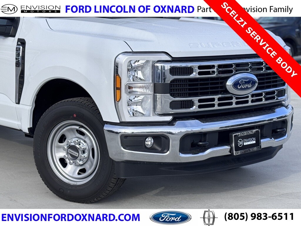 2025 Ford F-350 XL photo 2