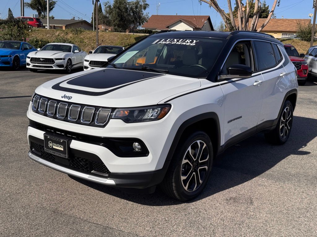 2022 Jeep Compass Limited photo 6