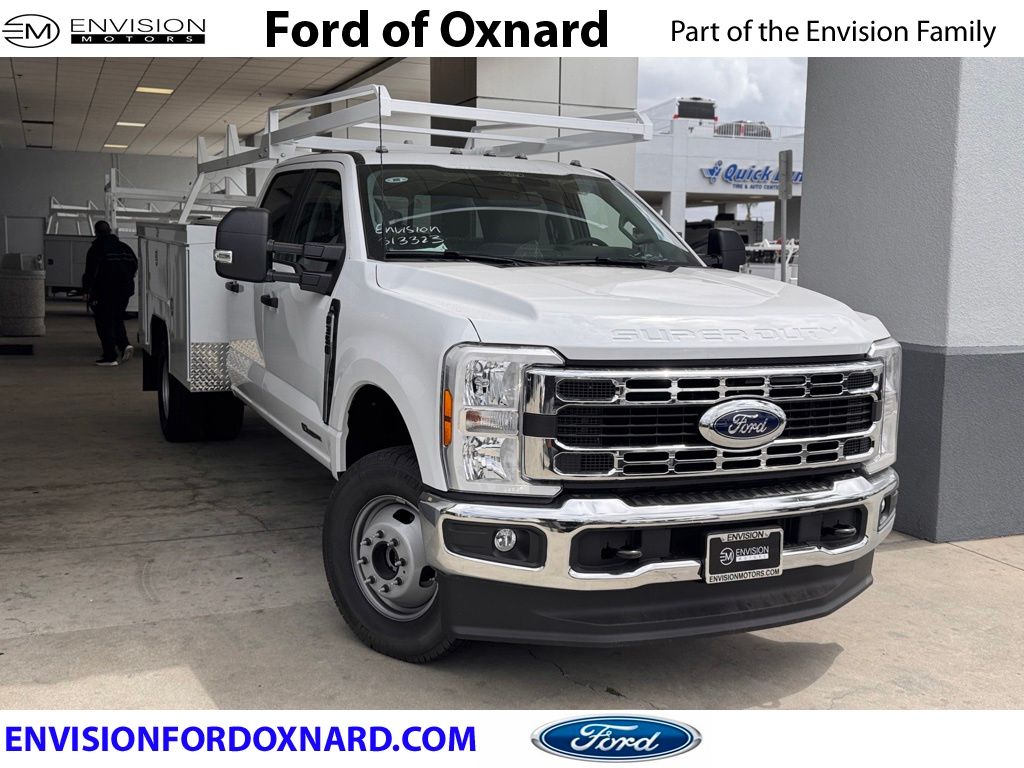 2026 Ford F-350 XL 4x4 Crew Cab 179-In DRW's photo