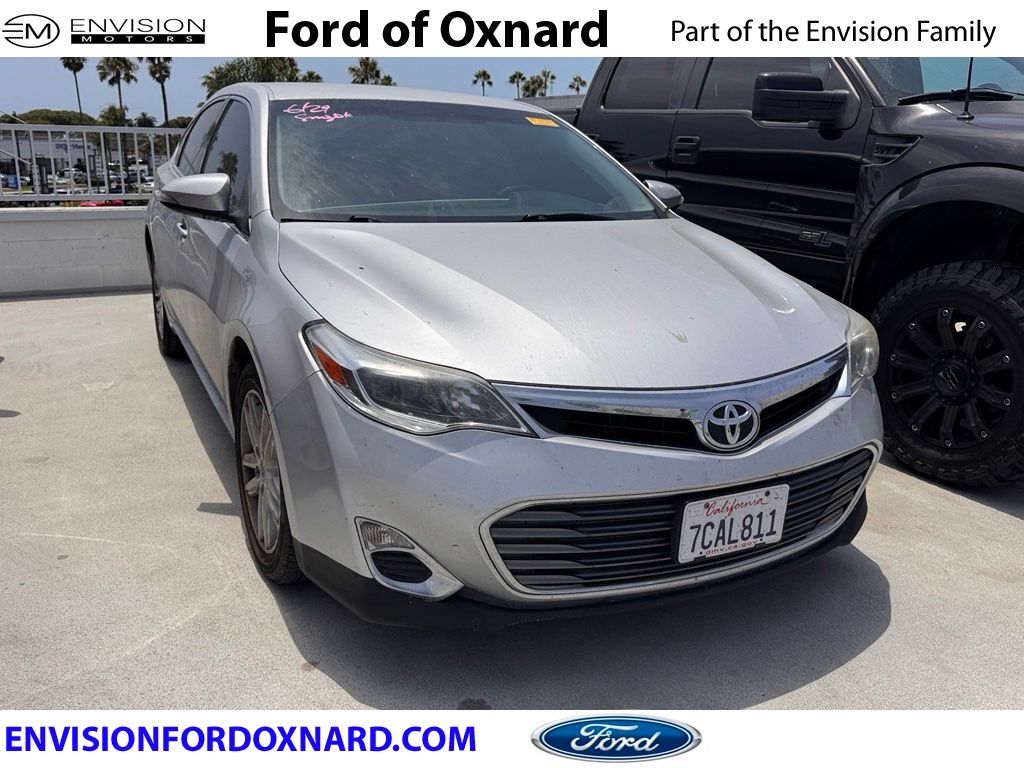 2014 Toyota Avalon XLE's photo