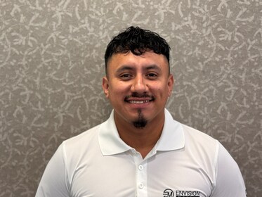 Staff member Julio Mora from ID_3d0d3dabd49c