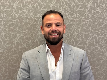 Staff member Alie Antar from ID_94524b0c00f8