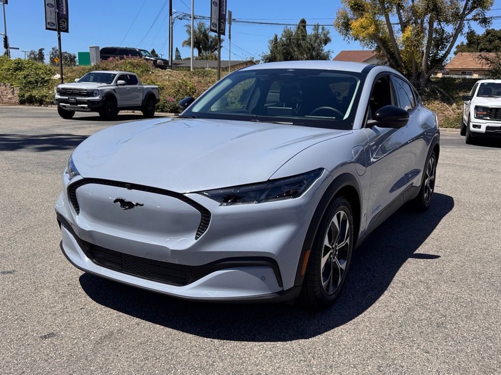 2025 Ford Mustang Mach-E Select photo 6