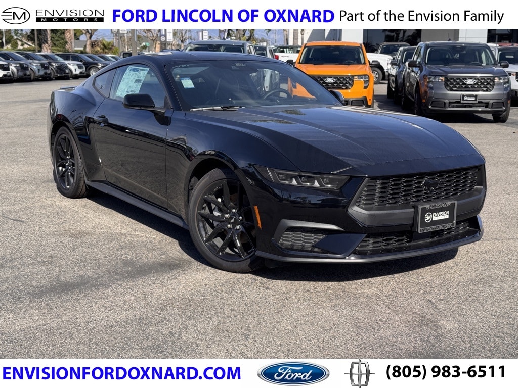 2025 Ford Mustang Base's photo