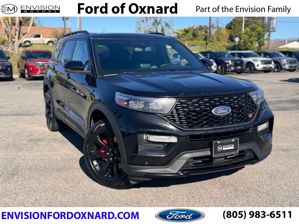 2023 Ford Explorer SUV 