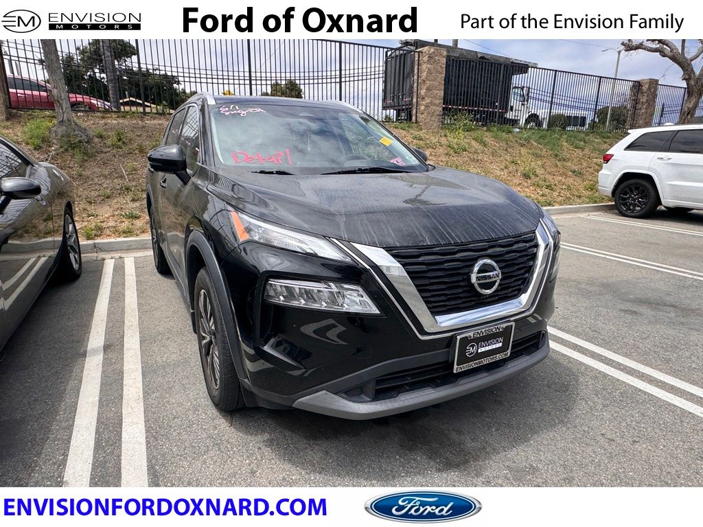 2021 Nissan Rogue SV FWD's photo