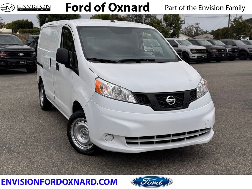 2021 Nissan NV200 S