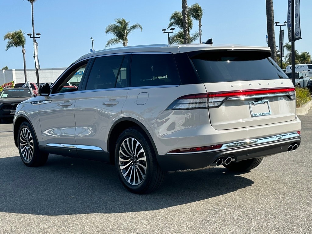 2023 Lincoln Aviator Standard