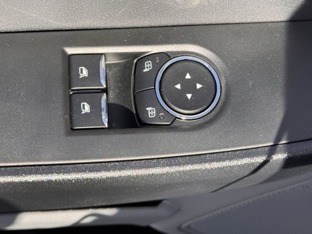 2025 Ford F-350 Super Duty XL - Photo 15