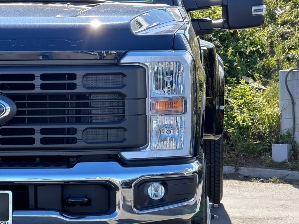 2024 Ford F-350 Super Duty XL