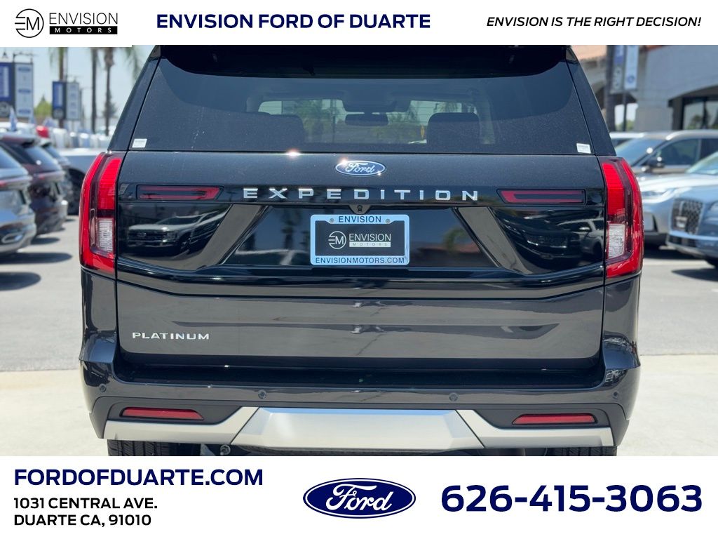 2025 Ford Expedition Platinum