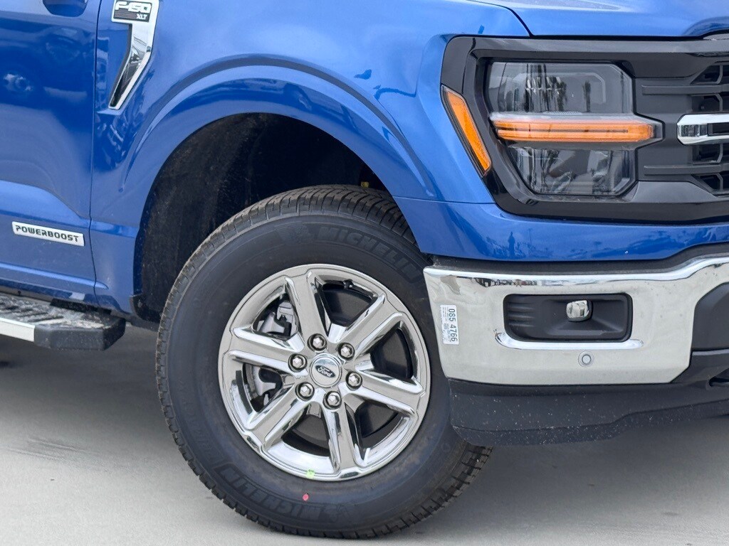 2025 Ford F-150 XLT photo 4