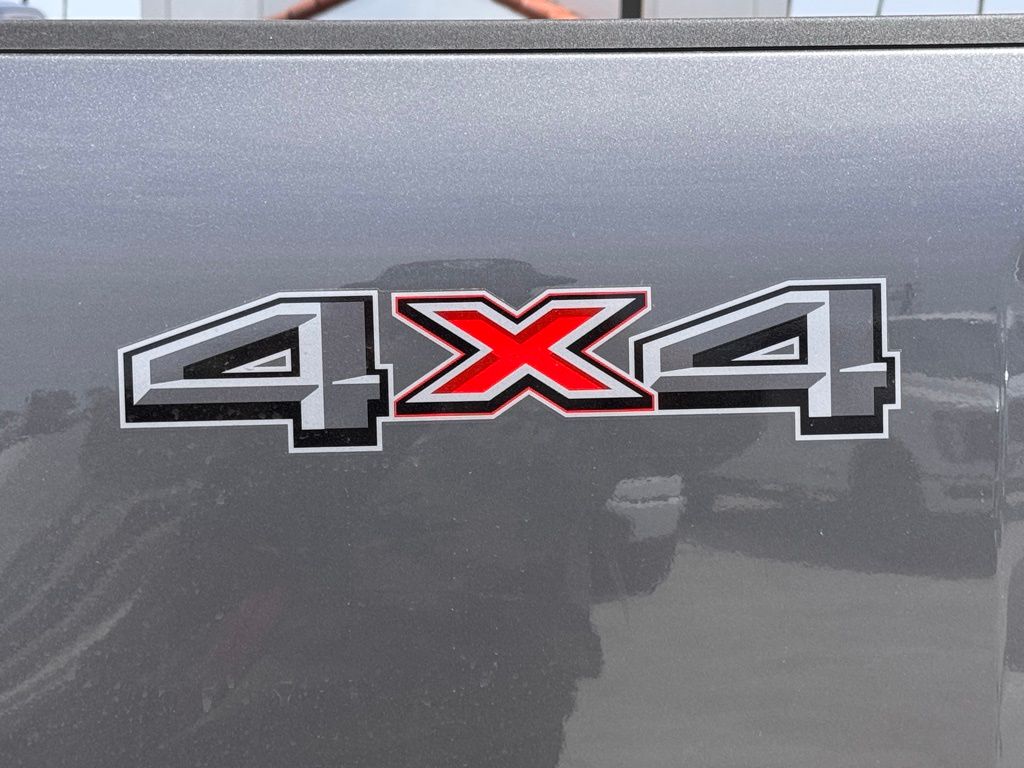 2025 Ford F-350 Super Duty XL - Photo 15