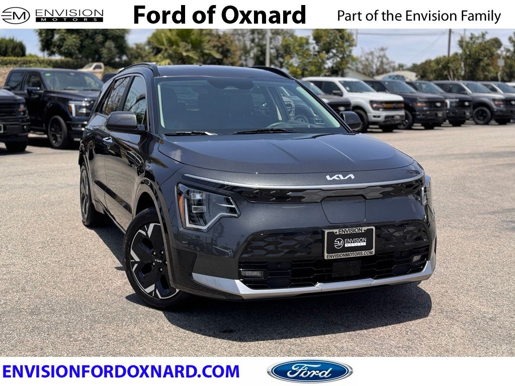 2023 Kia Niro Wave EV's photo
