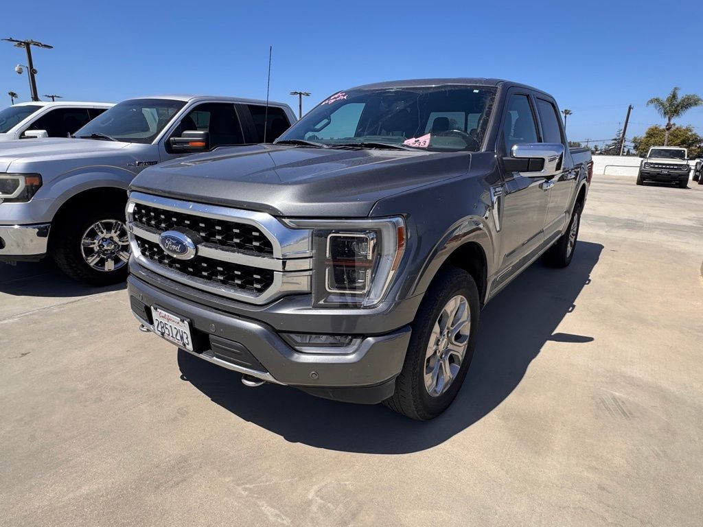 2023 Ford F-150 XLT photo 3