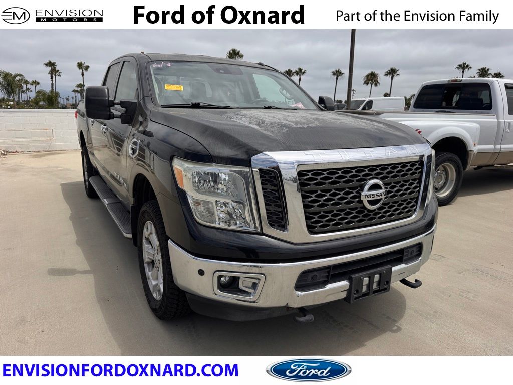 2016 Nissan Titan XD SV Diesel Crew Cab 4x4 SWB's photo